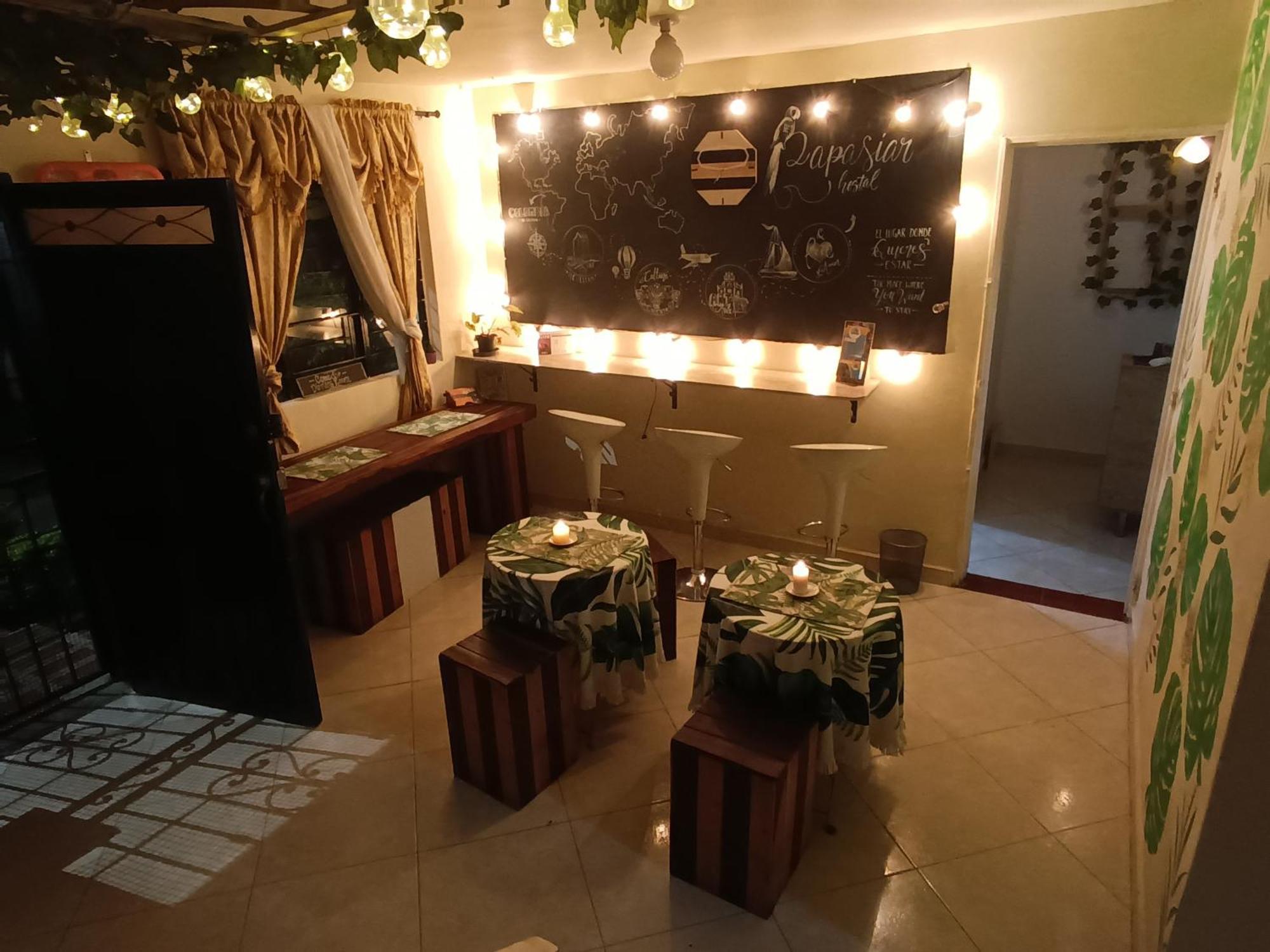Pa Pasiar Hostal Medellín Buitenkant foto