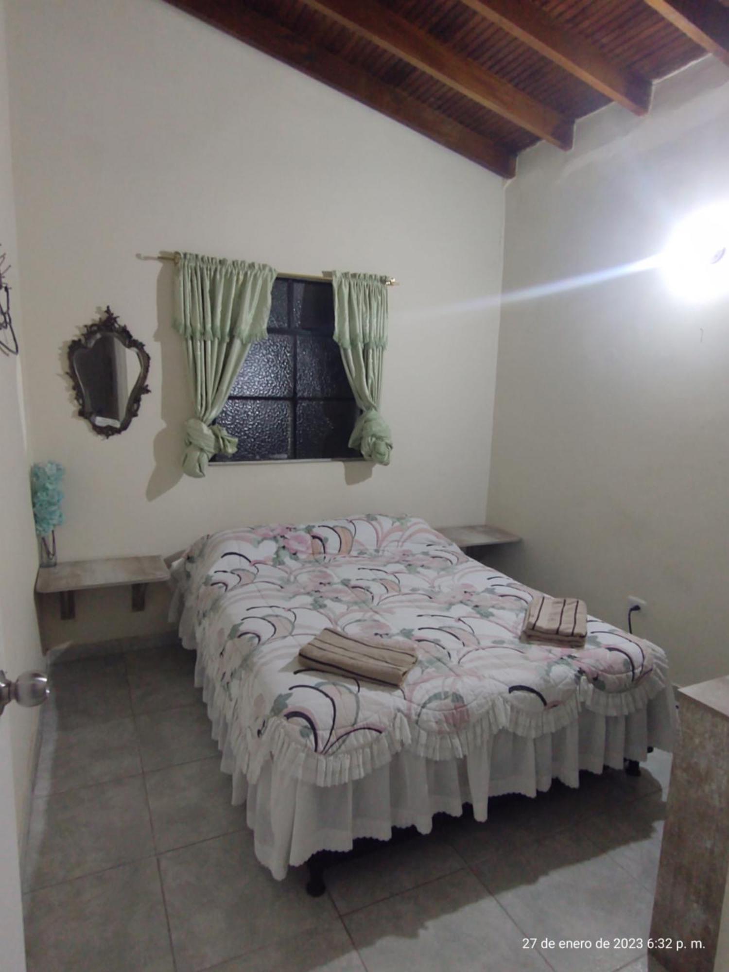 Pa Pasiar Hostal Medellín Kamer foto